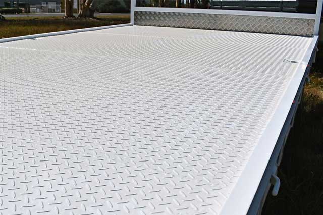 Flat Top Trailer Checker Plate Flooring