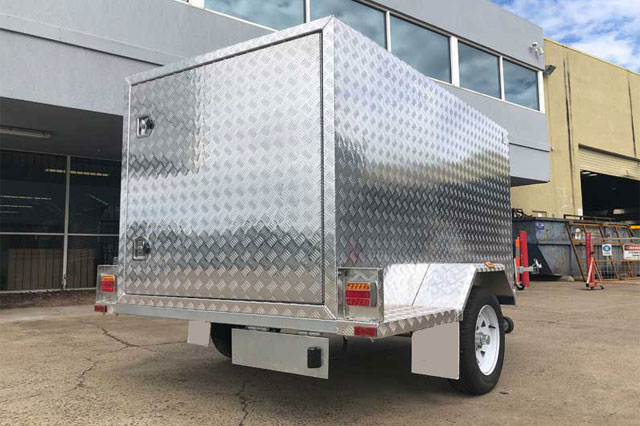 Single Axle Enclosed Trailer